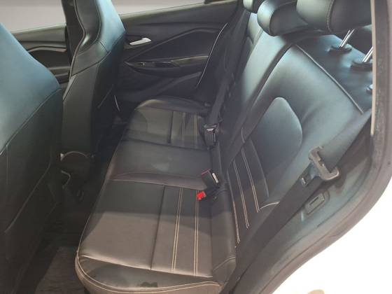 CHEVROLET ONIX 1.0 FLEX LT MANUAL CHEVROLET ONIX 1.0 FLEX LT MANUAL